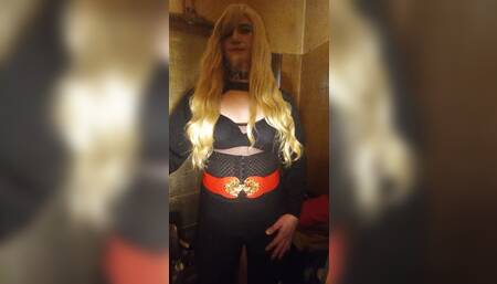 Sexy Lili 4