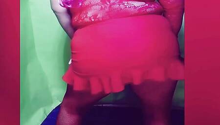 Esposa Madura Mexicana Nalgona con Medias Rojas