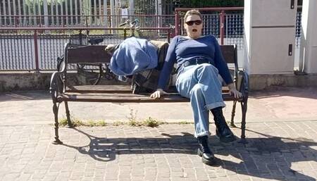 Crossed legs orgasm on the train station