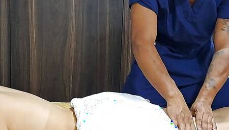 I give my stepsister a relaxing massage, she has a very sexy body