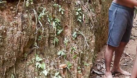 sri lankan wife giving blowjob to village boy in public outdoor