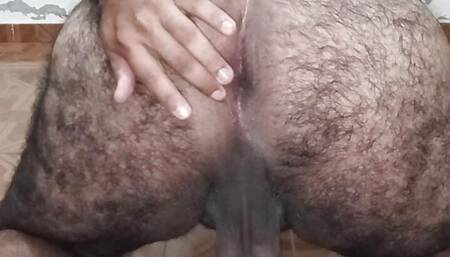 SHOWING THE ASS AND PLACING THE FINGER ON IT...