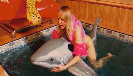 Alla fucks a rare inflatable shark in the pool and gets a real orgasm!!!