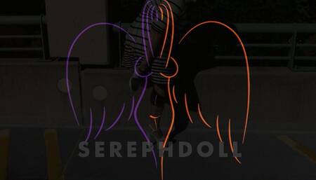 Sereph Crushing In 7 Inch Platforms