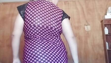 mommy shows boobs and pussy JOI