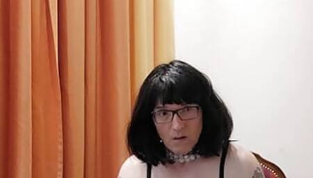 Alone in the hotel room in Frankfurt part 2