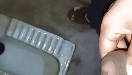 Sexy Pissing Of Indian Guy
