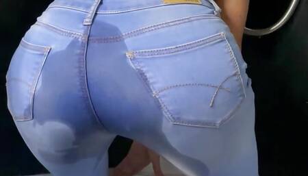 Couldn't wait any longer and peed in my jeans