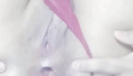 playing with my pussy and doing an rich anal with my bigest plug anal