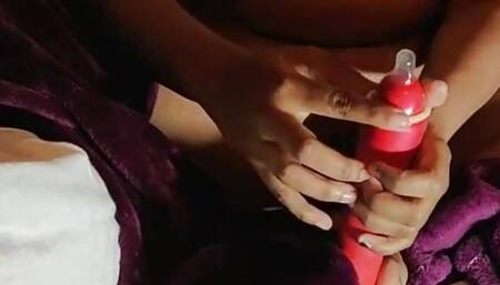 Mola Thada una Using Sex Toys For Orgasm lanka pornstar