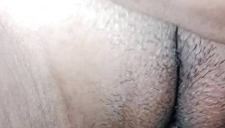 Bhabhi ke Bahen ko choda gade me choot me