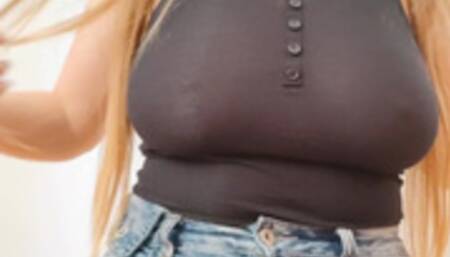 My tank top enlightens my chest. It's so sexy - DepravedMinx