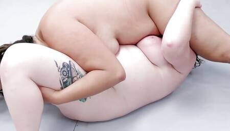 Betty Brickhouse vs Fiesty Feminista Orgasm Challenge