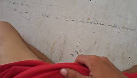 Joven Latino Masturbandose, pilla grande, despechada