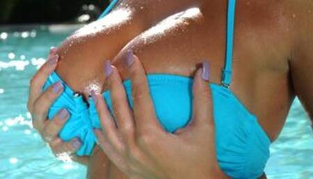 Seductive big-breasted doll Krystal Webb masturbates under the sun