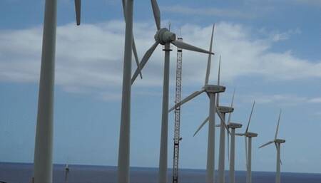 Naomi and Nico outdoor heolienne