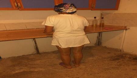 Mature stockings fetish in real country house