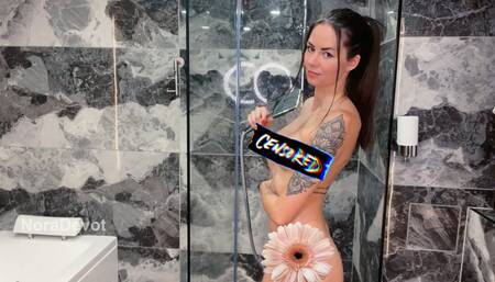 Blowjob with facial after shower!