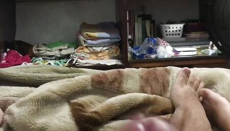Amante safada batendo aquela punheta antes de dormir