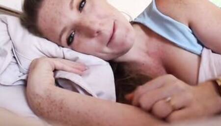 Littleredheadlisa - Mom Has A Secret