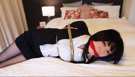 Made in Japan 5! Manga artist Otama wants to write a novel about a woman who loves being tied up, her inspiration comes from a home invasion!