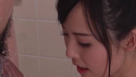 ASIAN JAPANESE PORN SLUT SUCKS CUM OFF DICK AFTER BOUNCING