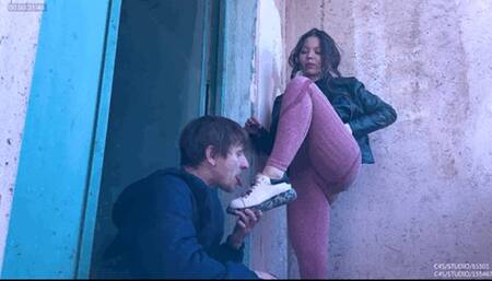 0032Reb I spit in the entrance of a slave in the face! Lick my sneakers loser! [1080]