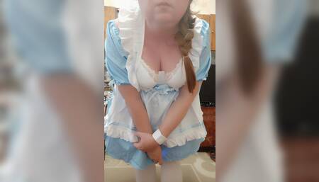 Sissy maid after cleaning decided to play with her small dick