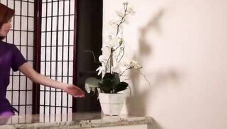 ALL CUNT WITH MOUTH MASSAGE - Amia Miley and Her girlfriend Fulfill Their Kink Of Fisting cougar Masseuse Veronica Avluv