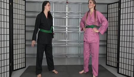 KITTY vs INDICA (mp4 1080)