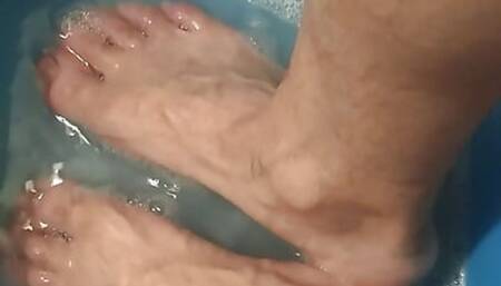 I love my feet and gamesin sex