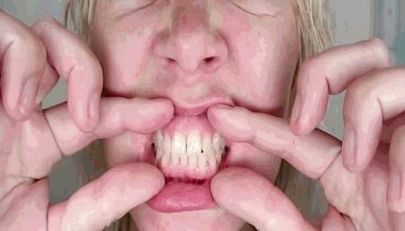 Dangerous teeth and fangs AVI(1280*720)HD