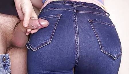 jerking off to a juicy big ass in tight jeans, rubbing my college friend's ass