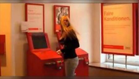 blonde deutsche schlampe wird von nerd gefickt