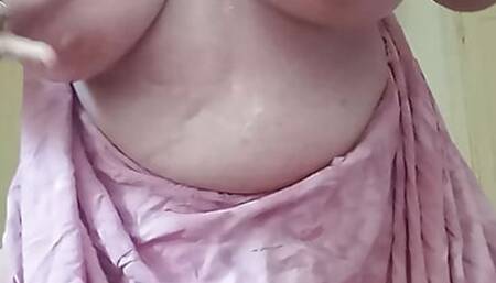 i feel like party in the beach