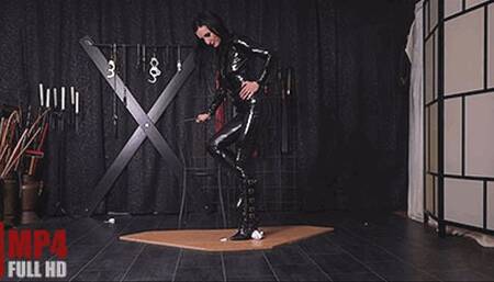 Toyplane Crushing (FULL HD) – Lady Amira