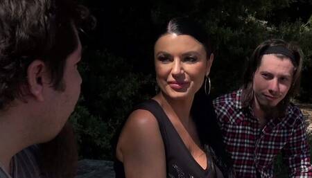 Luna Rival and Cassy Diaz are fucking with a shared boyfriend