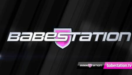 Heavenly Marnie and Rose's petite scene