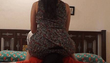 Indian BBW Face Sitting - Fridge Repairing Guy 2