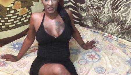TRAVESTI CACHONDA QUIERE FOLLAR