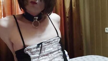 Sissy Aisha fucks herself and cums on camera