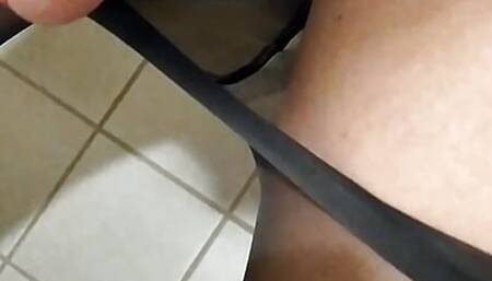 Me, no balls in pantyhose