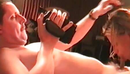 The first casting of two teenagers who fuck a cock in a threesome