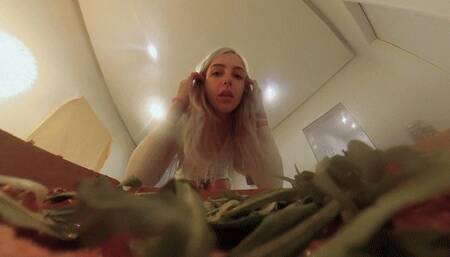 Michelle's Dessert 4K version VR360