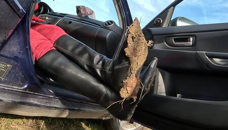 Kiss and lick my dirty soles