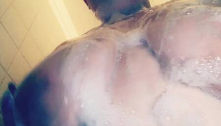 Shower with me ????????????
