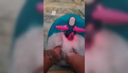 Watch the Royal feet spa day