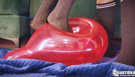 Q854 Mariette and Cosette slowly squeeze tight balloons to pop with their feet - 1080p