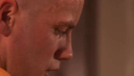 Holly Wellin Deep Throats a Hard Cock Before it Goes in Her