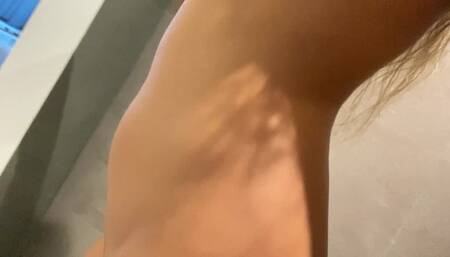 wet squirting pussy close up